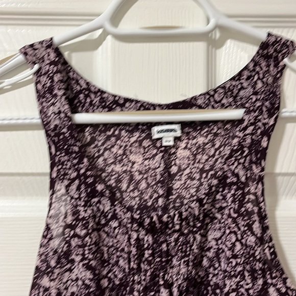 Kismet camisole tank, size M - Picture 2 of 3